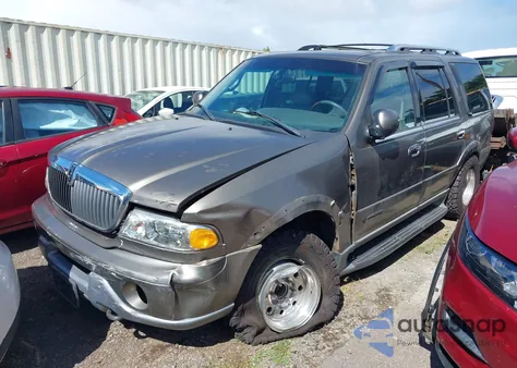 2001 Lincoln Navigator z USA, uszkodzony, nr VIN 5LMFU28A41LJ06337
